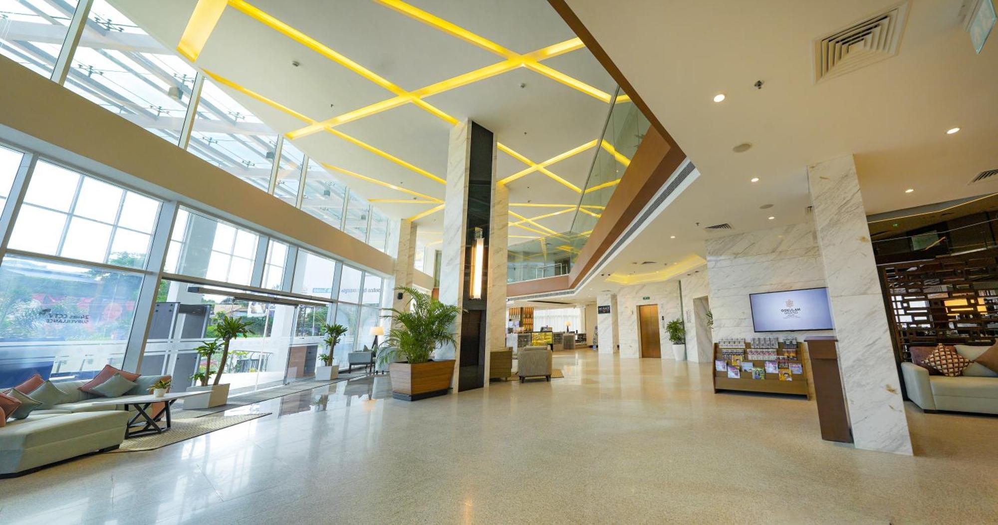 Gokulam Grand Trivandrum Thiruvananthapuram Exterior photo