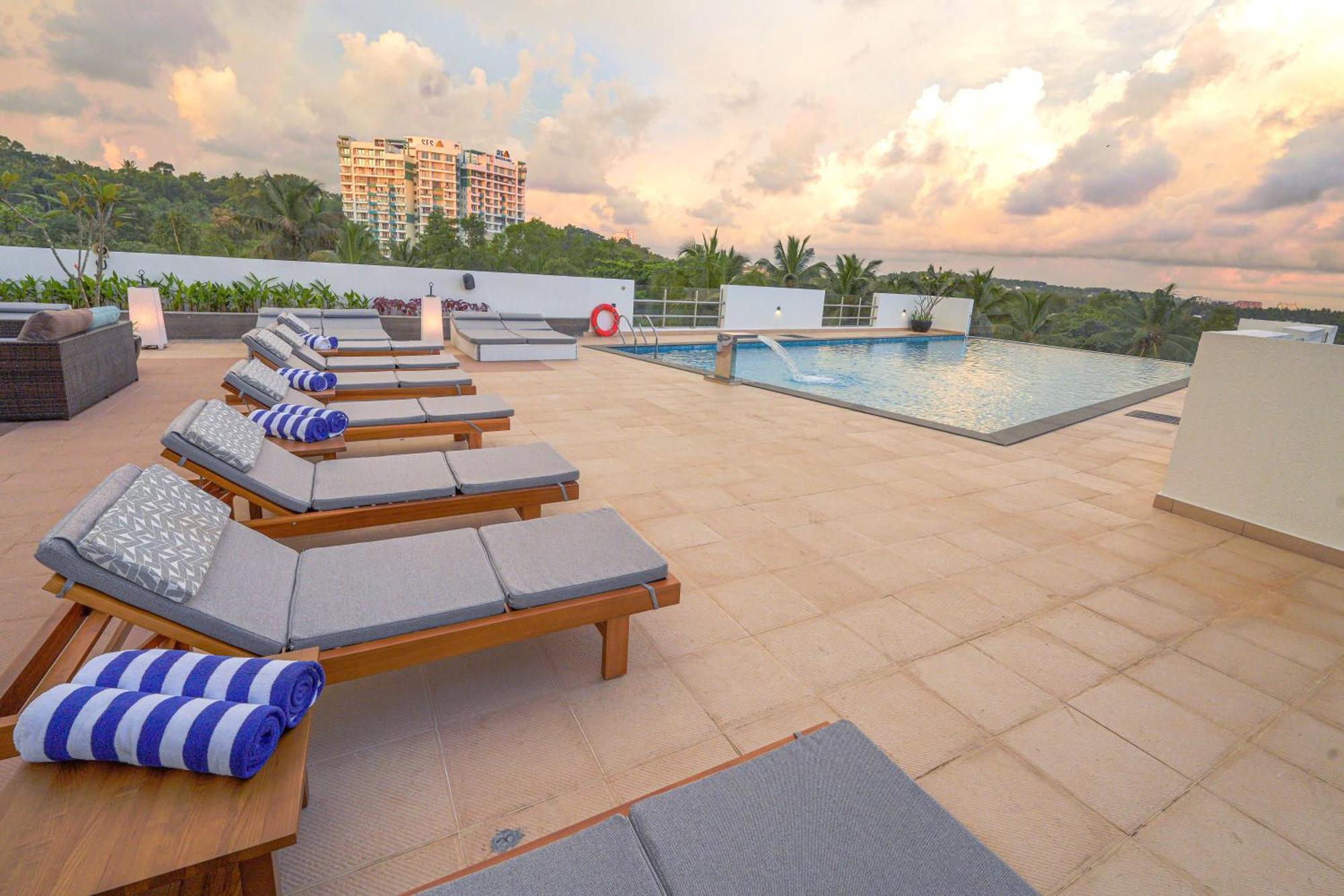 Gokulam Grand Trivandrum Thiruvananthapuram Exterior photo