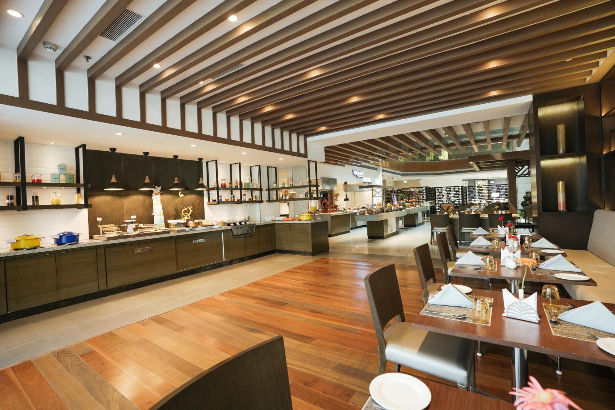 Gokulam Grand Trivandrum Thiruvananthapuram Exterior photo
