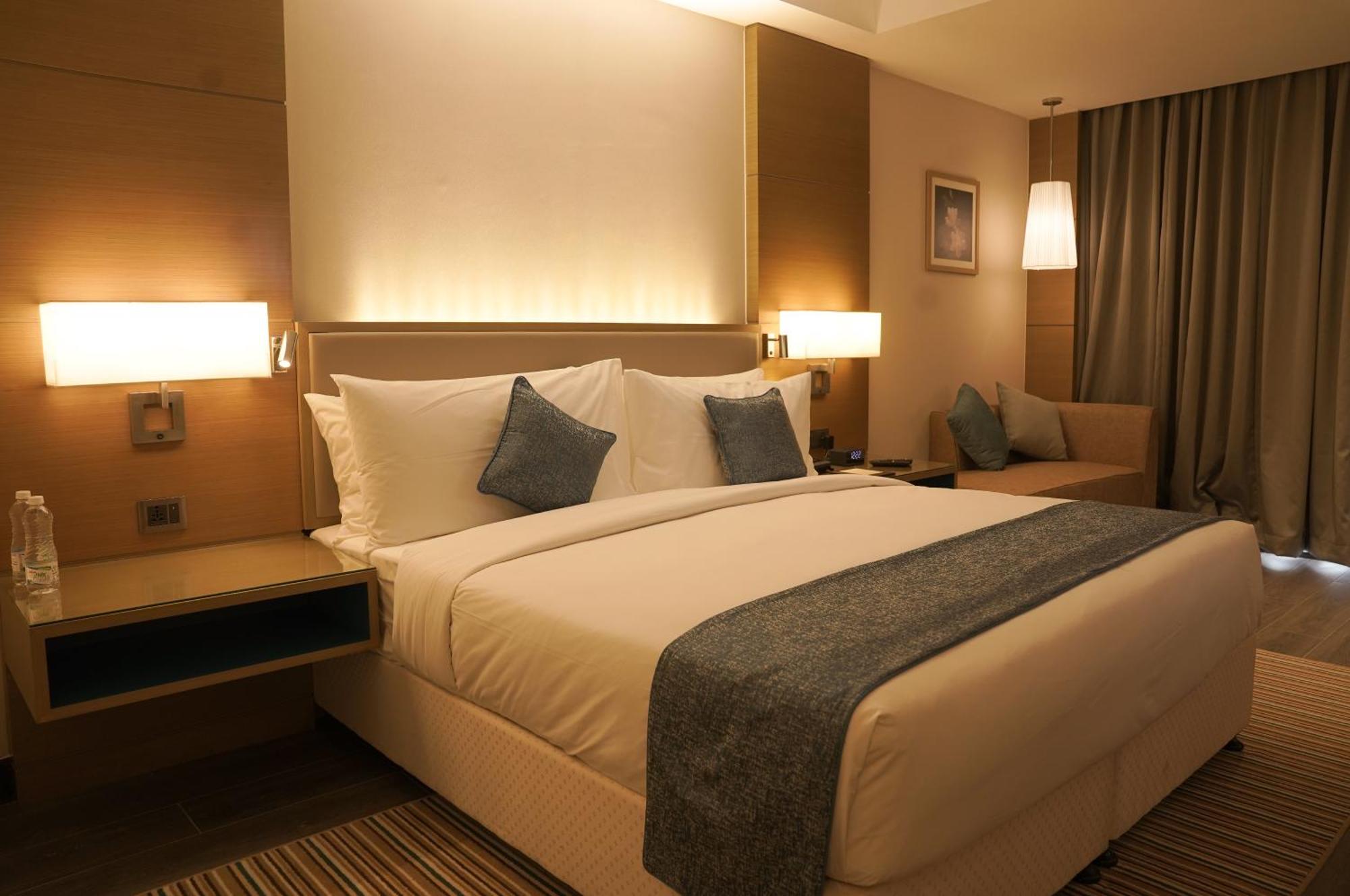 Gokulam Grand Trivandrum Thiruvananthapuram Exterior photo